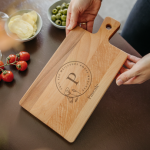 Floraqueen FR Planches de Bois : Créez des Plateaux de Service en Hêtre Uniques et Personnalisés pour des Cadeaux Mémorables